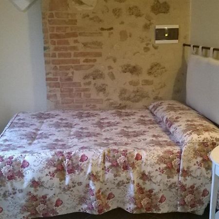 Arnolfo B&B Colle Val D'Elsa Bilik gambar