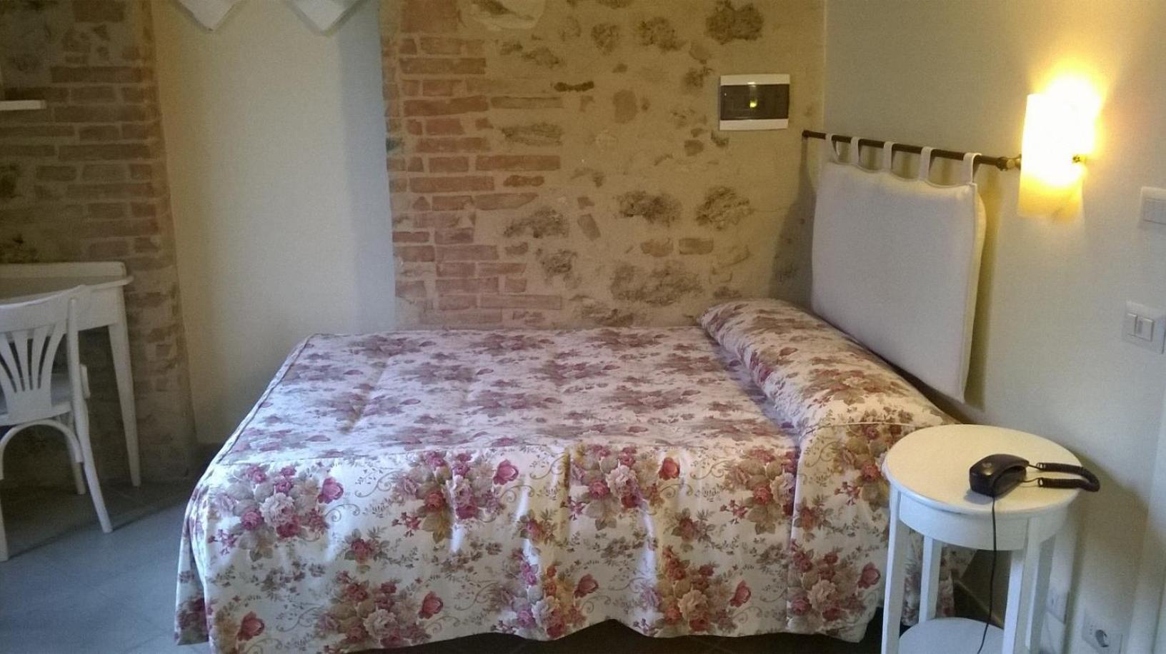 Arnolfo B&B Colle Val D'Elsa Bilik gambar